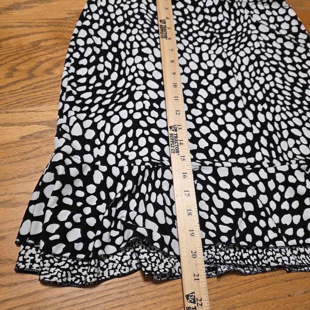 White House Black Market Black With White Polka Dots Skirt Ruffle Hem Women's M - Picture 10 of 11